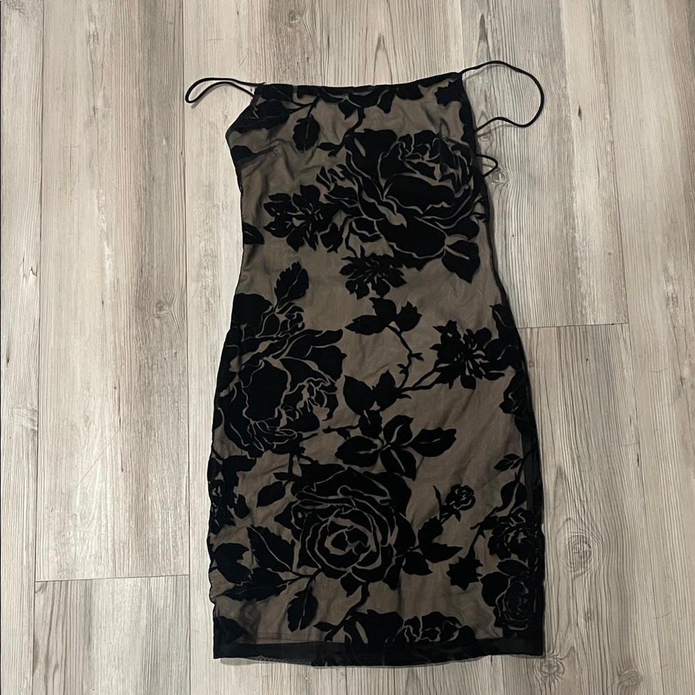 Windsor Black and Tan Strapless Floral Dress